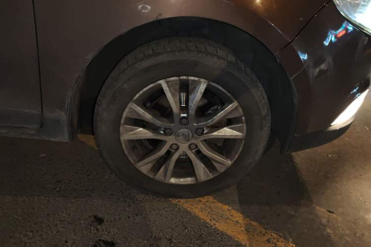 Used Baojun 730 2015 1.8L Manual Comfort ESP Version 7-seater