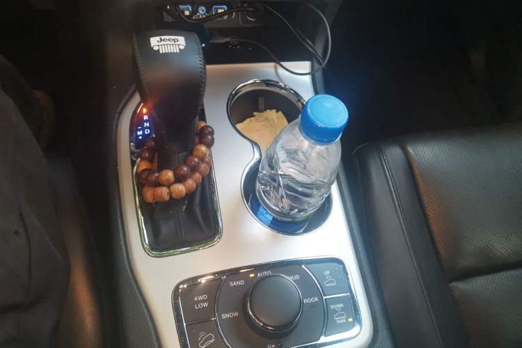 Used Jeep Grand Cherokee 2021 3.0L 80th Anniversary Edition
