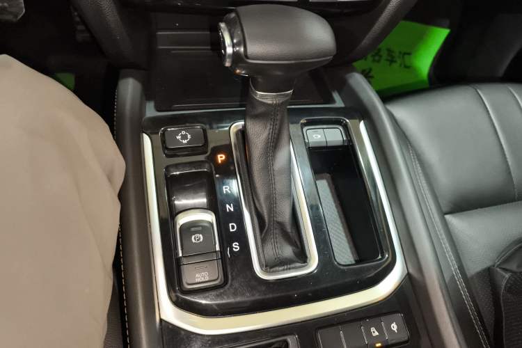 Used GAC Trumpchi GS8 2017 320T Two-Wheel Drive Luxury Smart Connectivity Version (7 Seats)
