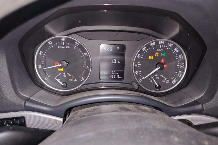 Used Skoda Octavia 2015 Classic Model 1.6L Automatic Yijie Version
