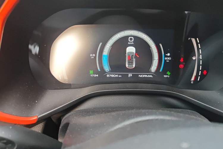 Used Haval LHERY 2021 High-Performance Version 1.5T Golden Rabbit Odometer Close Up