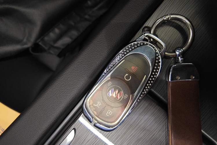 Used Buick Enclave 2022 652T Two-Wheel-Drive Prestige 7-Seater