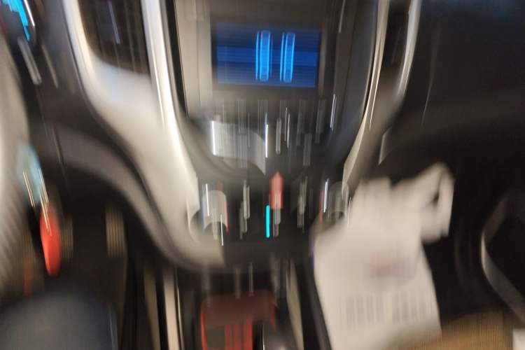 Used CHANGAN CS35 2014 1.6L Automatic Luxury Model China IV Standard
