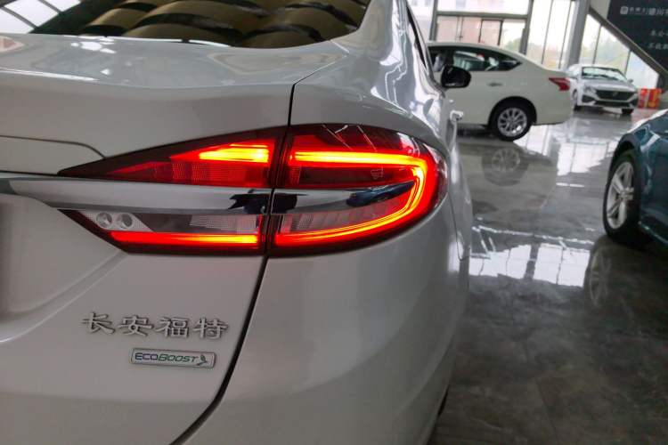 Used Ford Mondeo 2017 EcoBoost 200 Stylish Model