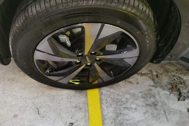 Used AION V 2026 Model Aion Tyrannosaurus Family Edition 650 Zhi Zun Edition Exterior 4