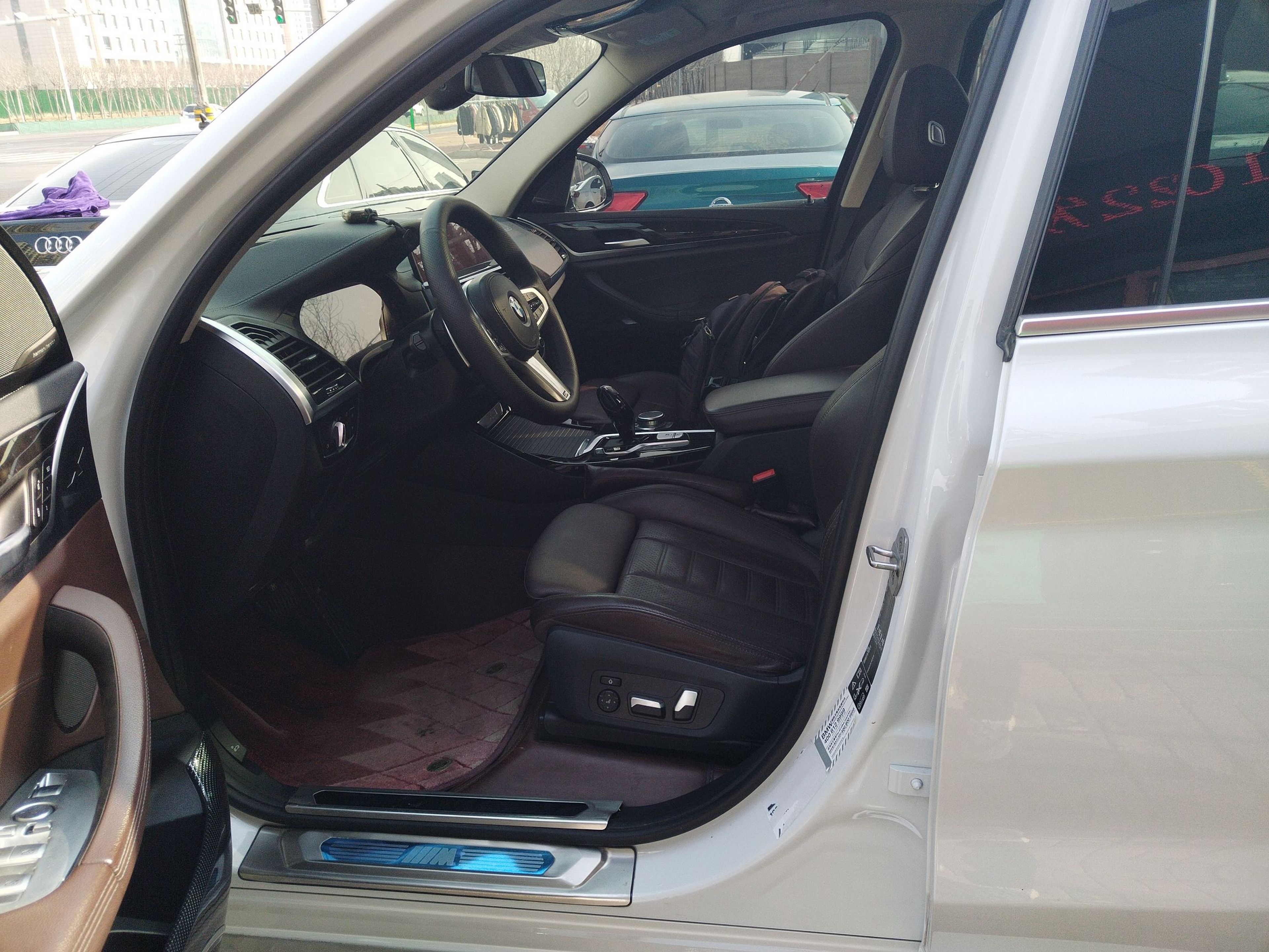 Avant de la voiture