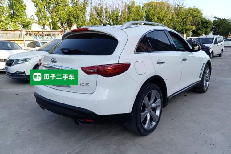 Used Infiniti FX 2011 FX35 Supreme Edition
