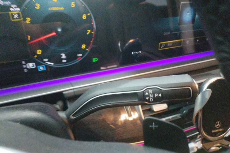 Used Mercedes-Benz GLE 2023 GLE 350 4MATIC Stylish Model
