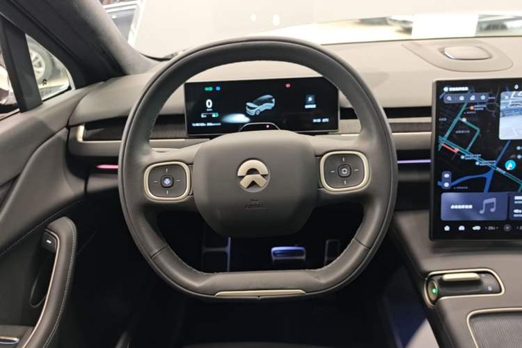 Used Nio ES8 2023 75 kWh
