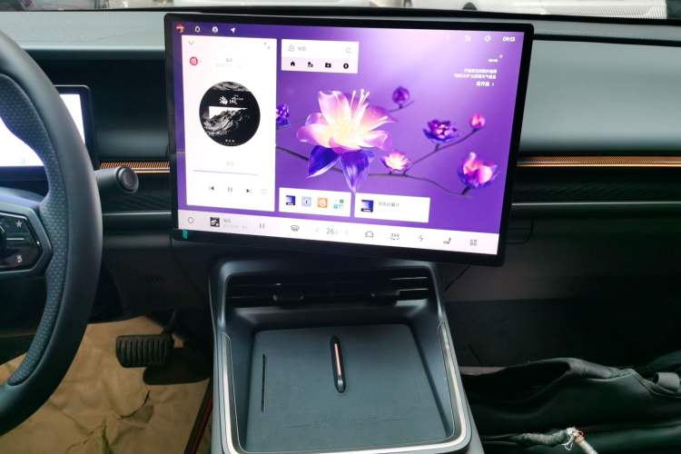 Used Lynk & Co 07 2024 EM-P 126 Long-Range Halo