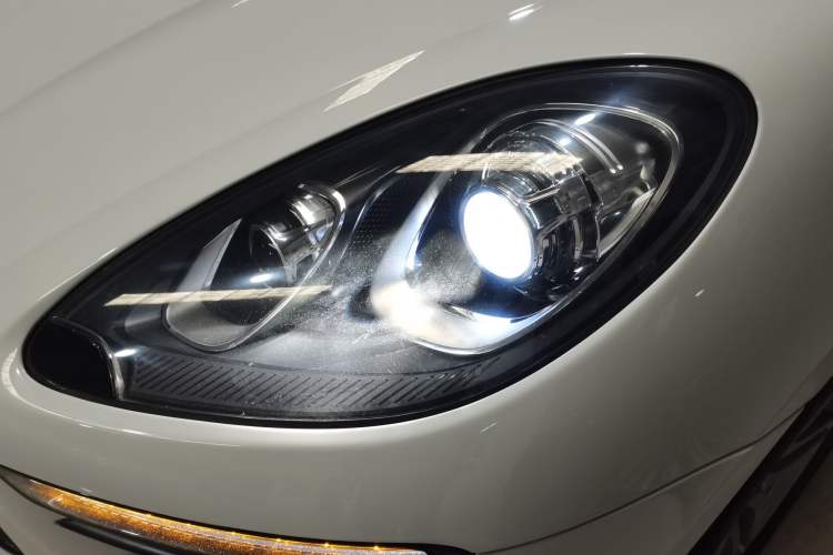 Used Porsche Macan 2016 Macan 2.0T