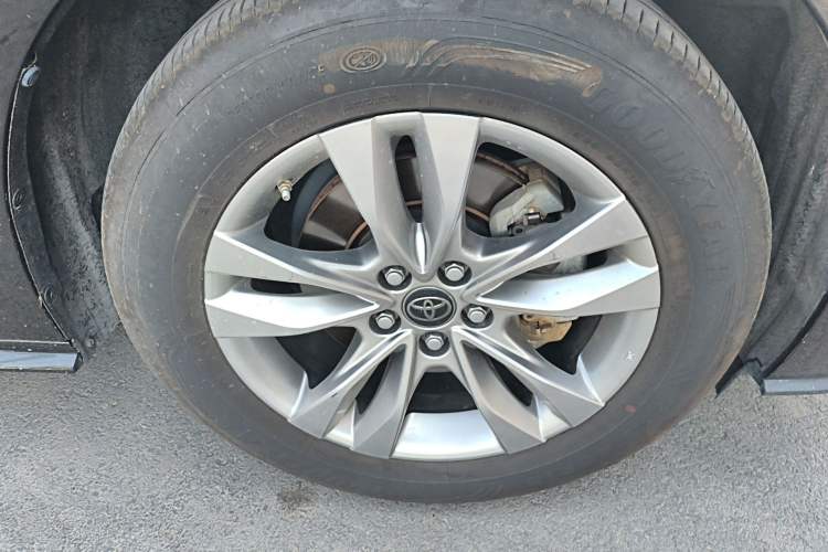 Used Toyota SIENNA 2021 2.5L Hybrid Platinum Edition