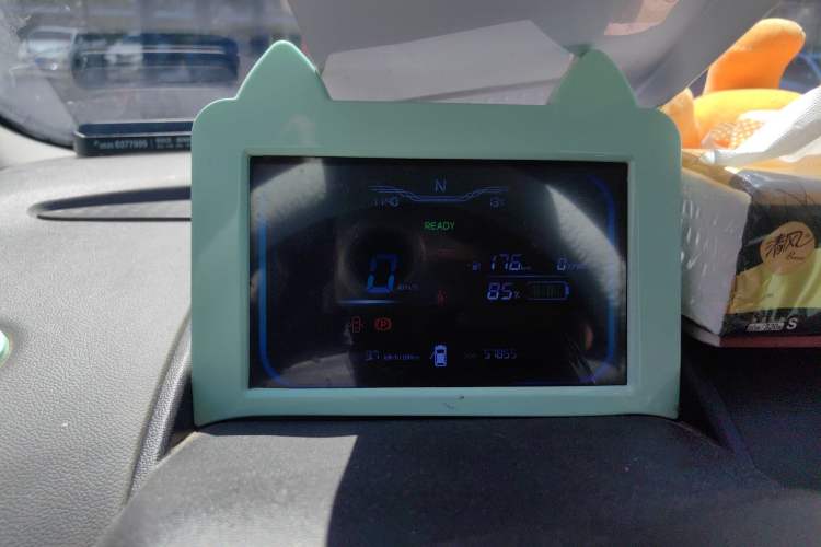 Used CHANGAN NEVO Lumin 2022 210km Sweet Edition Instrument Cluster