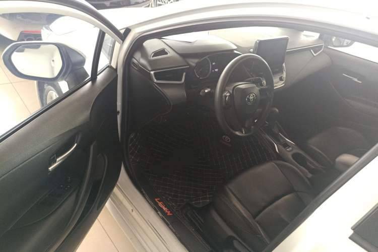 Used Toyota Levin 2019 185T CVT Entry-Level Version China VI Standard Driver Seat