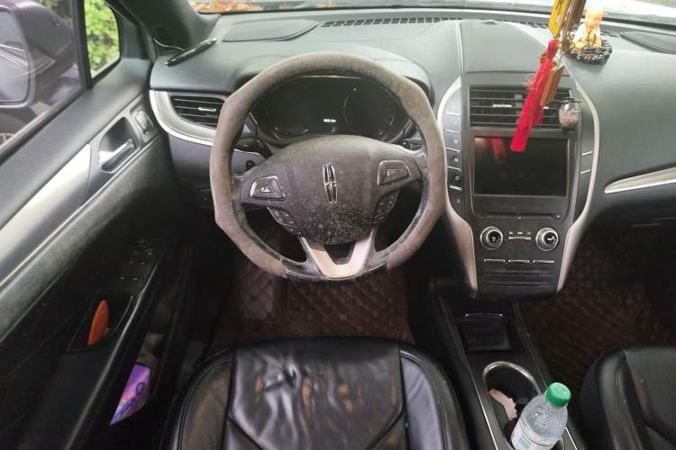 Used Lincoln MKC 2016 2.0T Two-Wheel Drive Deluxe Edition