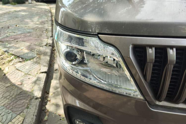 Used CHANGAN KAICHENG Ruixing M60 2023 1.5L GDI Elite-Class Passenger Vehicle 6/7 Seats