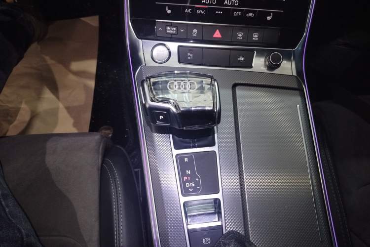 Used Audi A6L 2020 45 TFSI Prestige Dynamic Edition Gear Lever