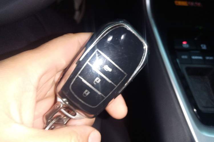 Used Toyota RAV4 2024 2.0L CVT Two-Wheel Drive Fashion Plus Edition