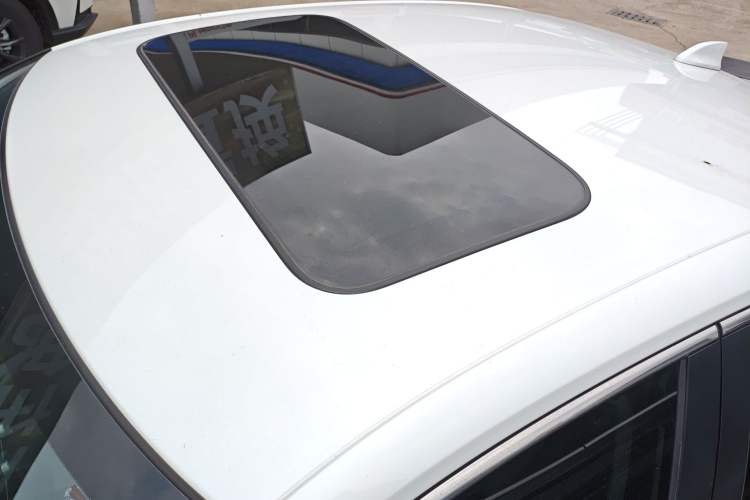 Used Honda Civic 2023 240TURBO CVT Dynamic · Center Stage Special Edition Roof