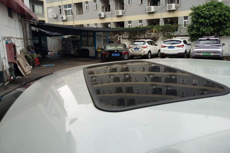 Used Citroen C4L 2015 1.8L Automatic Luxury Edition
