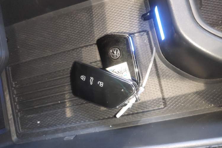 Used Volkswagen ID.7 VIZZION 2024 AIR model Interior 1