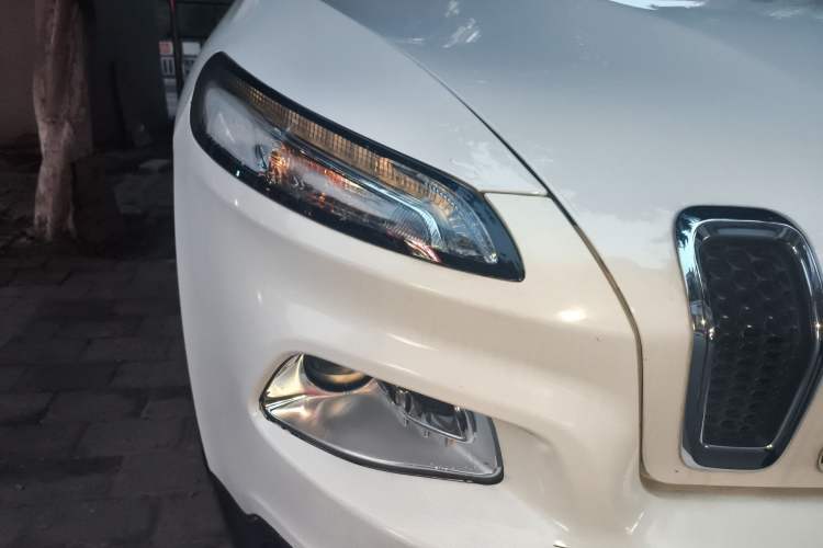 Used Jeep Cherokee 2016 2.0L Smart Version