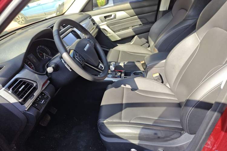 Used Haval H2 2018 Blue-Label 1.5T Dual-Clutch Two-Wheel-Drive Luxury Model