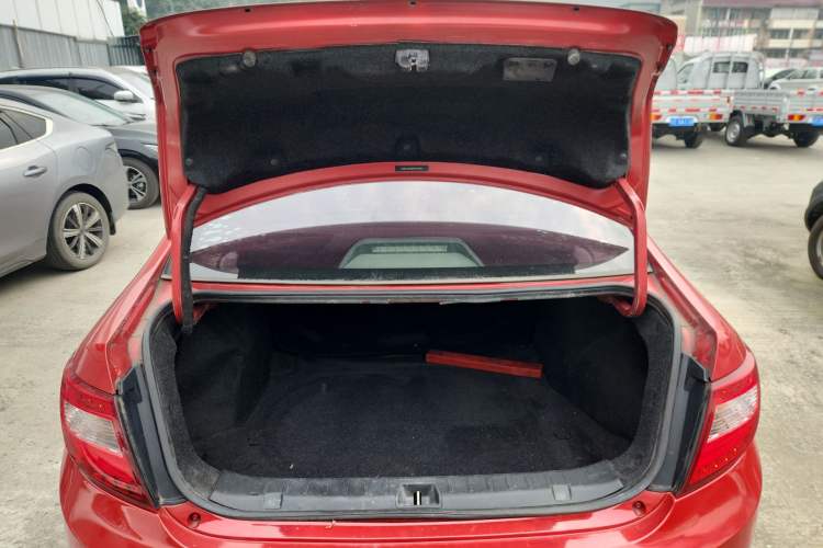 Used BYD G5 2014 1.5TI Manual Flagship Edition