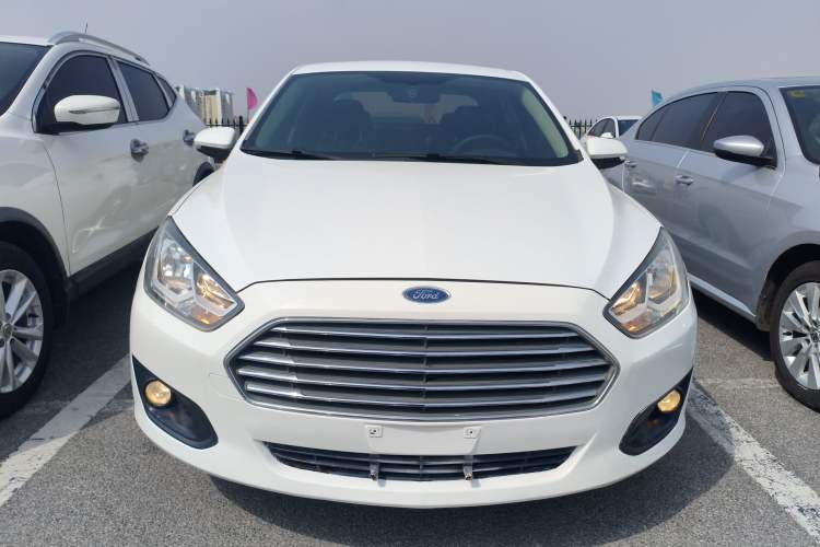 Used Ford Escort 2015 1.5L Automatic Comfort Edition
