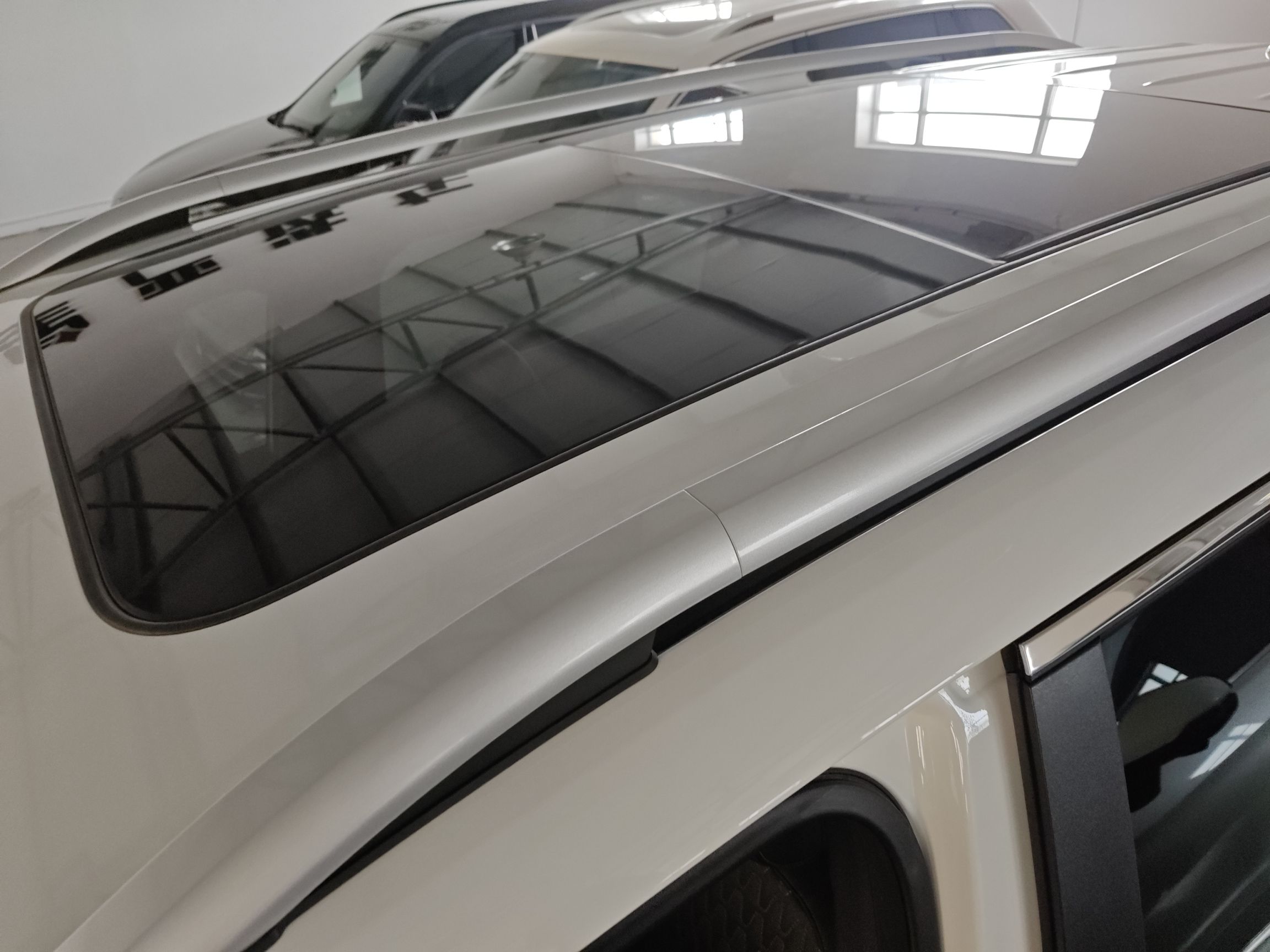 Geely Auto Haoyue L 2025 2.0T DCT Luxury Edition — снимка 7