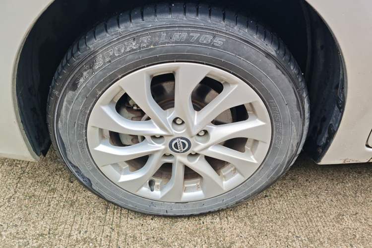 Used Nissan Sylphy 2019 1.6XV CVT Smart Connect Luxury Edition China VI Standard Left Front Wheel Hub
