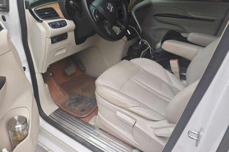 Used Buick GL8 2018 ES 28T Comfort Model China VI Standard