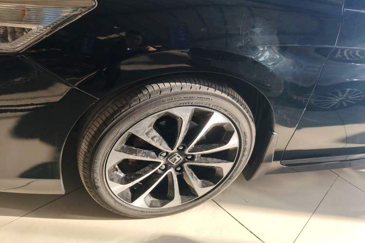 Used Honda Accord 2014 3.0L VTI Prestige Edition
