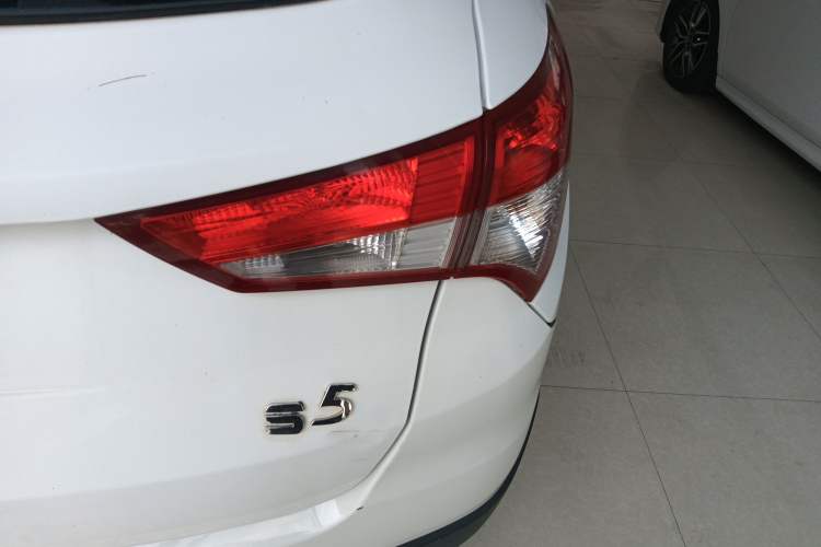Used Haima S5 2014 1.6L Manual ZhiLe Model