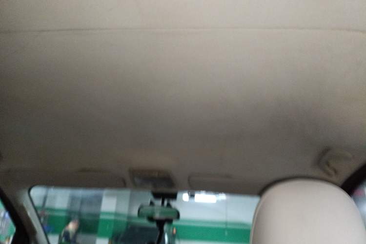 Used SAIC MAXUS G10 2014 2.0T Automatic Elite Edition
