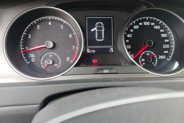 Used Volkswagen Golf 2016 1.6L Automatic Comfort Model
