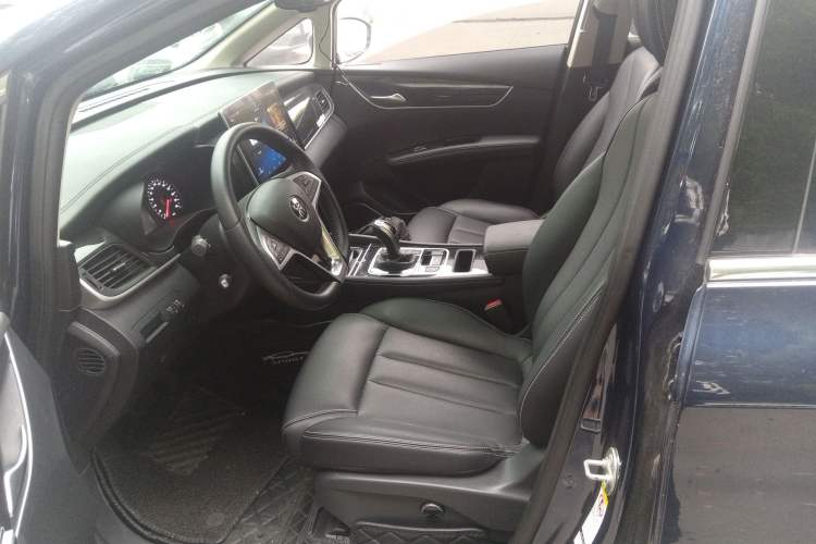 Used BYD Song MAX 2019 1.5T Automatic Smart Connect ZhiLian RuiDong Model 7 Seats China V Emission Standard Left Front Seat