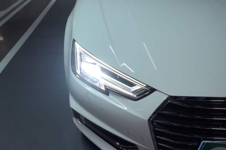 Used Audi A4L 2019 40 TFSI Ambition China VI