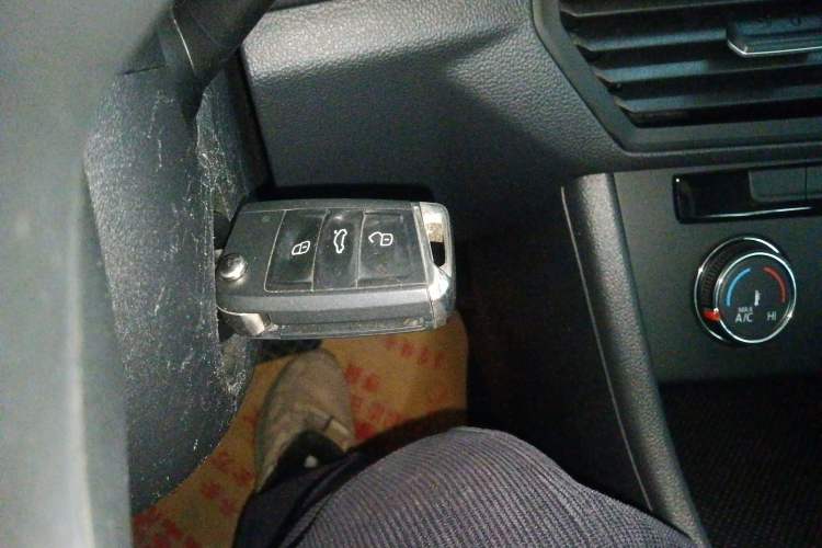 Used Volkswagen Bora 2023 200TSI DSG Comfort Edition Vehicle Key