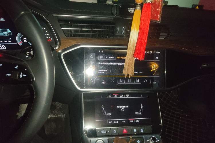 Used Audi A6L 2019 45 TFSI Prestige Elegant Edition Audio And AC Panel