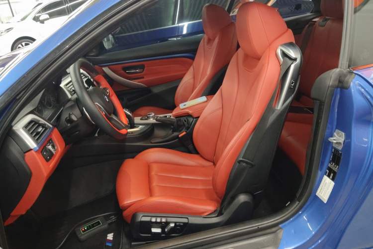 Used BMW 4 Series 2017 425i Convertible M Sport Package Left Front Seat