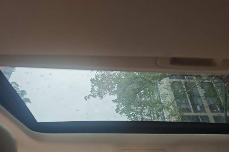 Used Toyota Crown 2015 2.0T Fashion Edition
