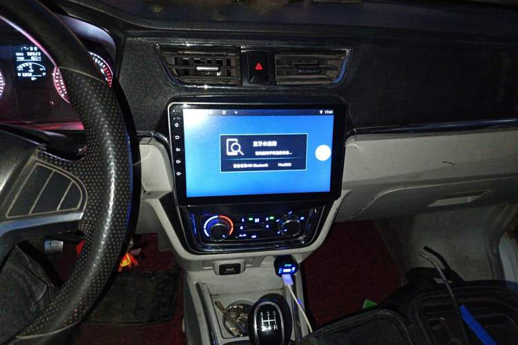 Used Jinbei New Hiace X30L 2019 1.5L Cargo Van Wealth Edition China VI SWC15M Audio And AC Panel