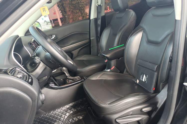 Used Jeep Compass 2019 220T Automatic Family Edition