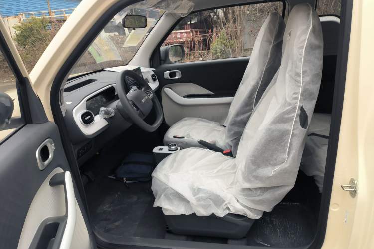 Used Geely Galaxy Panda 2025 210 km – Yuanqi Bear