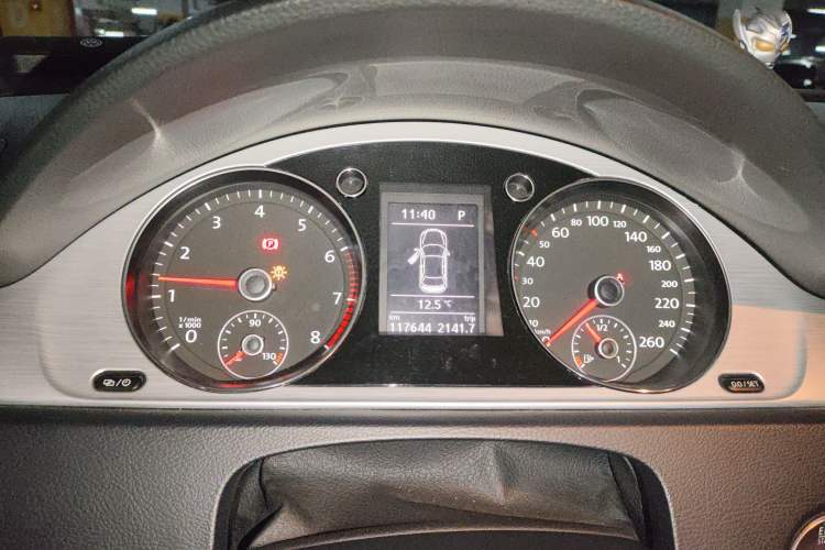 Used Volkswagen Magotan 2013 1.8TSI Premier Model
