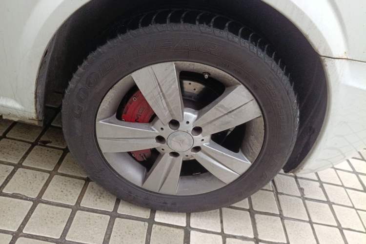 Used Mercedes-Benz Viano 2013 3.0L Navigator Edition