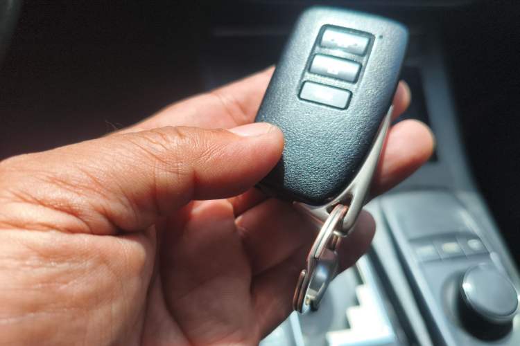 Used Lexus ES 2014 300h Elite Edition Vehicle Key