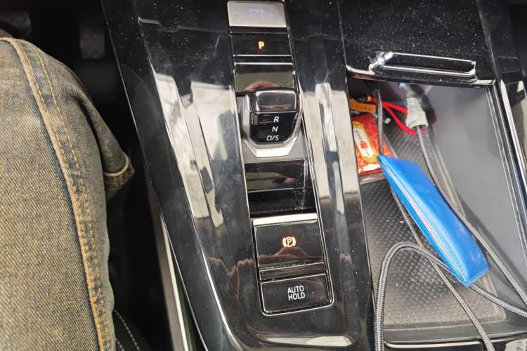 Used Volkswagen Talagon 2023 Facelift 380TSI All-Wheel Drive Luxury Jiajing Pro Version with 7 Seats
