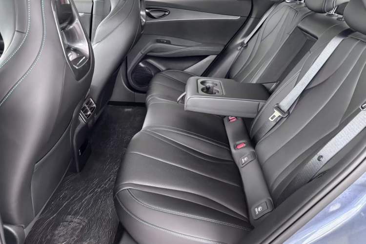 Used BYD Seal 06 New Energy 2025 DM-i Smart Drive 120KM Deluxe Model